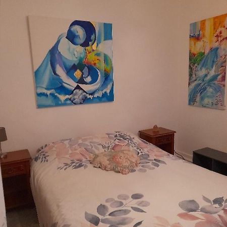 La Chambre De Garance Et Ses Couleurs D'Art 圣波勒-德莱昂 外观 照片